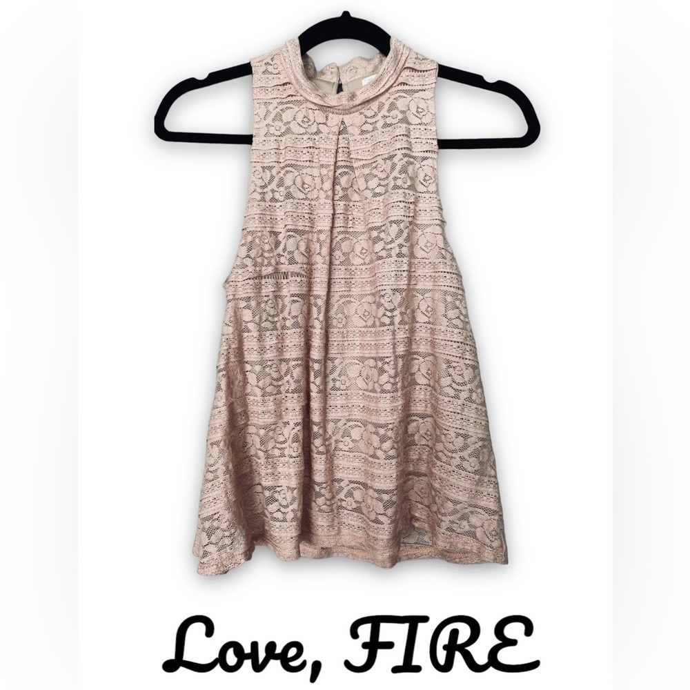 𝅺LOVE Fire Antique Rose Lace -Mock Neck -Keyhole Tank-Top